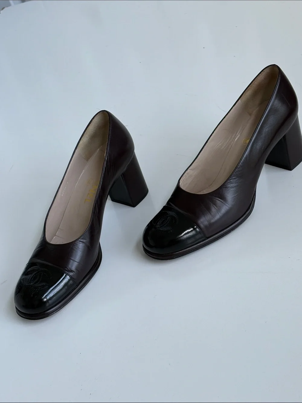 CHANEL classic two